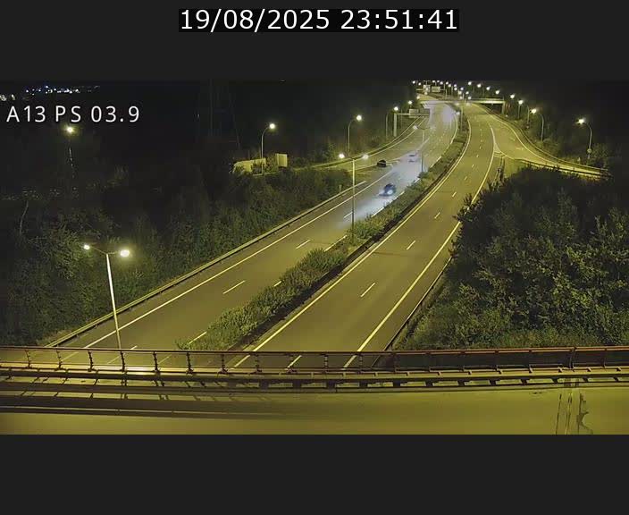 Traffic live webcam Luxembourg Differdange - A13 direction Esch-sur-Alzette - BK 3.9