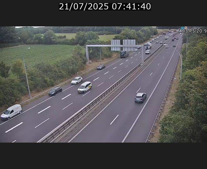 Traffic live webcam Luxembourg Croix de Bettembourg, rond-point d'Hellange - A13 direction Allemagne - BK 20.9