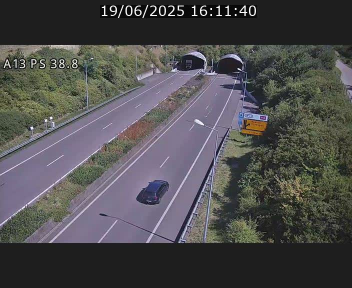 Webcam autoroute A13 à l'entrée ouest du tunnel Markusbierg à Schengen. Vue orientée vers Mondorf-les-Bains