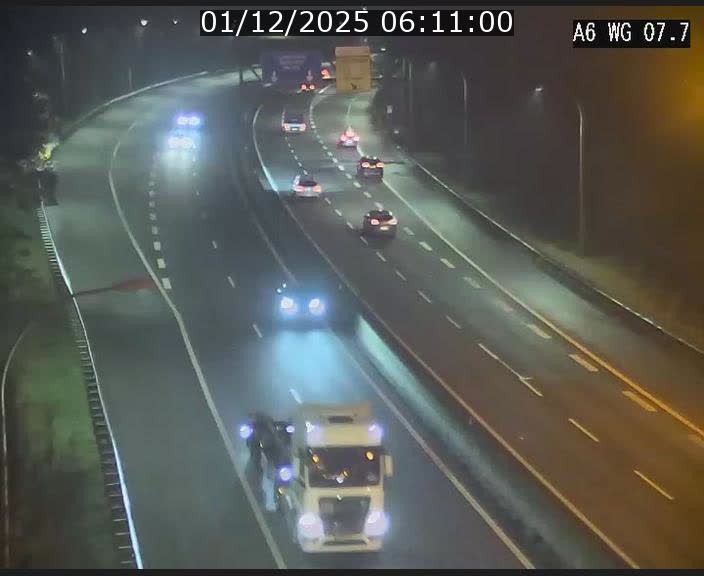 Traffic live webcam Luxembourg - Bridel - A6 - BK 7.7 - direction Belgique