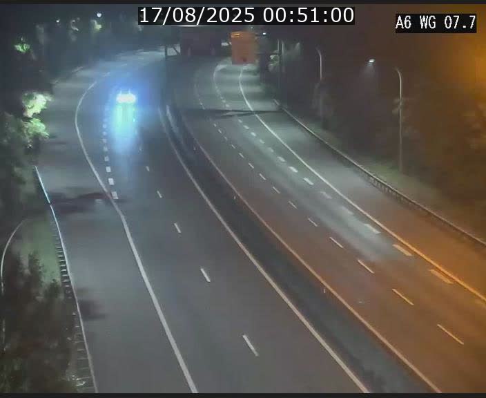 Traffic live webcam Luxembourg - Bridel - A6 - BK 7.7 - direction Belgique