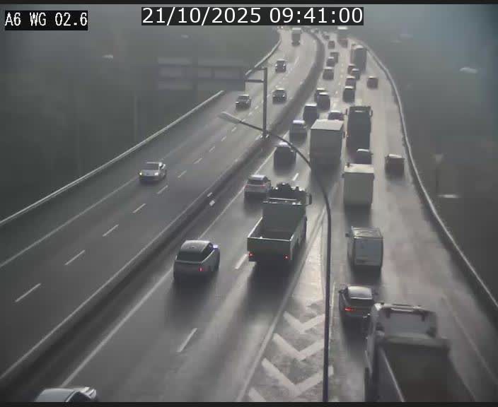 Traffic live webcam Luxembourg Croix de Cessange - A6 - BK 2.6 - direction France/Allemagne