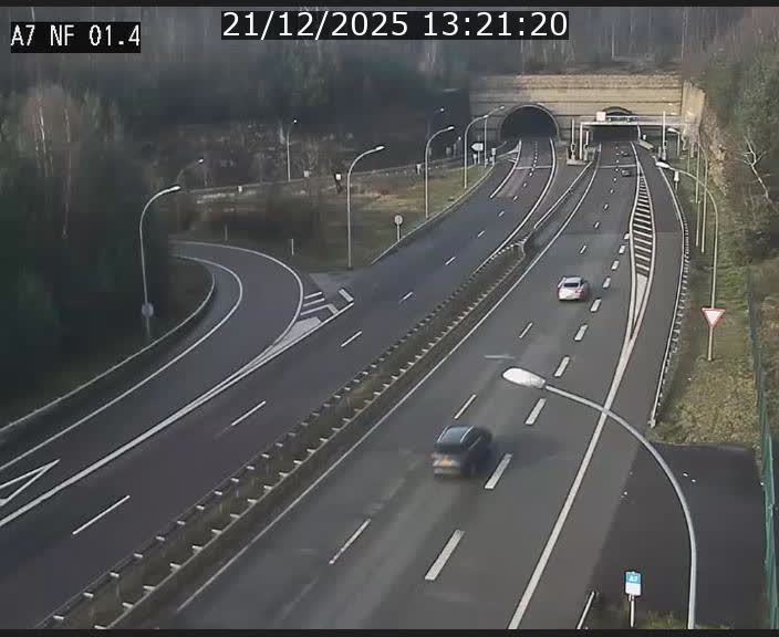Caméra autoroute Luxembourg A7 - Echangeur Waldhaff - direction Tunnel Stafelter
