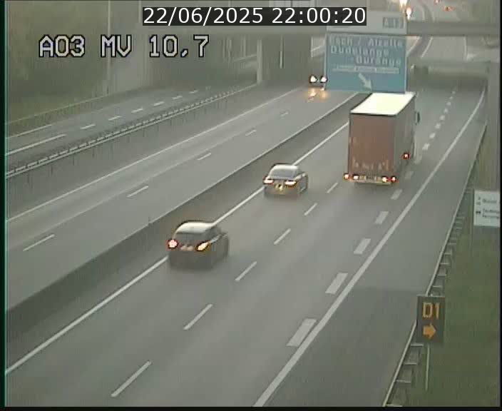 Traffic live webcam Luxembourg Croix de Bettembourg - A3 - BK 10.7 - direction France