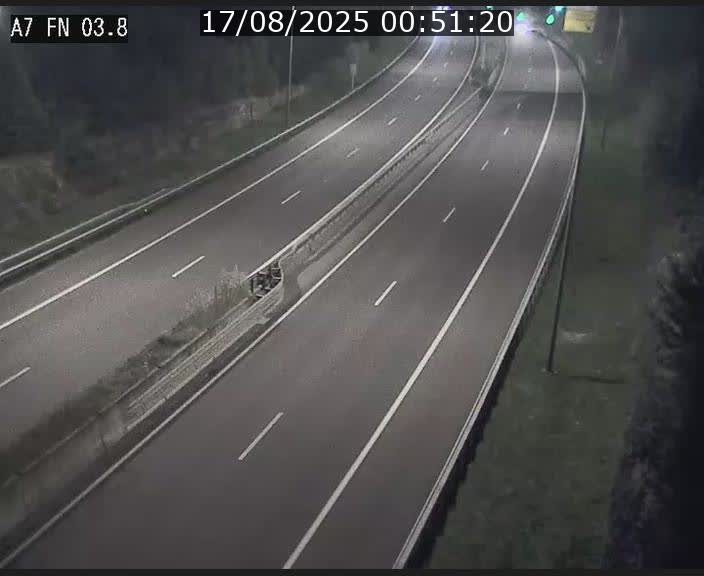 Caméra autoroute Luxembourg A7 - Passage à gibier Rëngelbour - direction Tunnel Stafelter