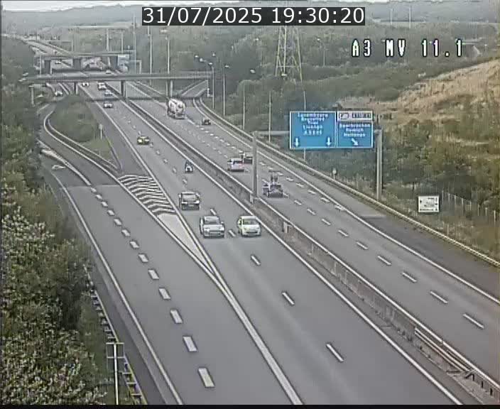 Traffic live webcam Luxembourg Croix de Bettembourg A3 - BK 11.1 - direction Luxembourg-ville