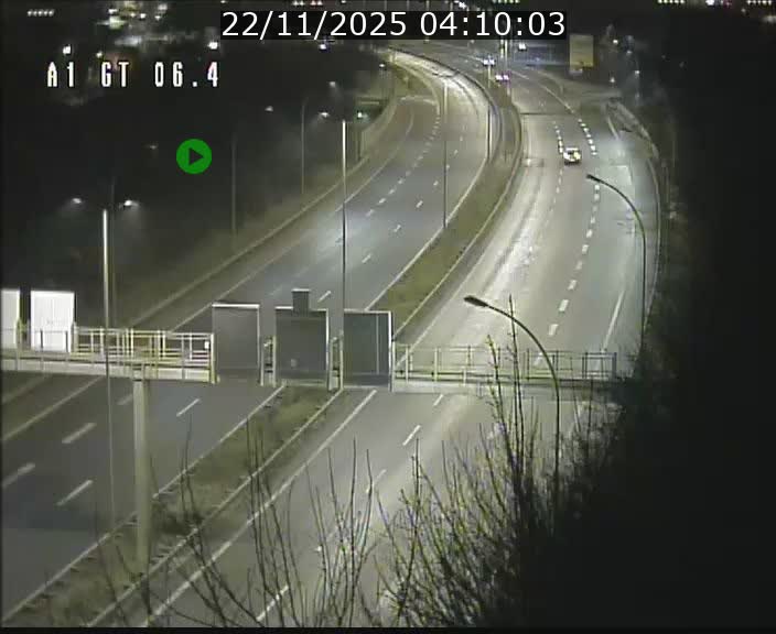 Traffic live webcam Luxembourg Hamm - A1 direction Sandweiler - BK 6.4