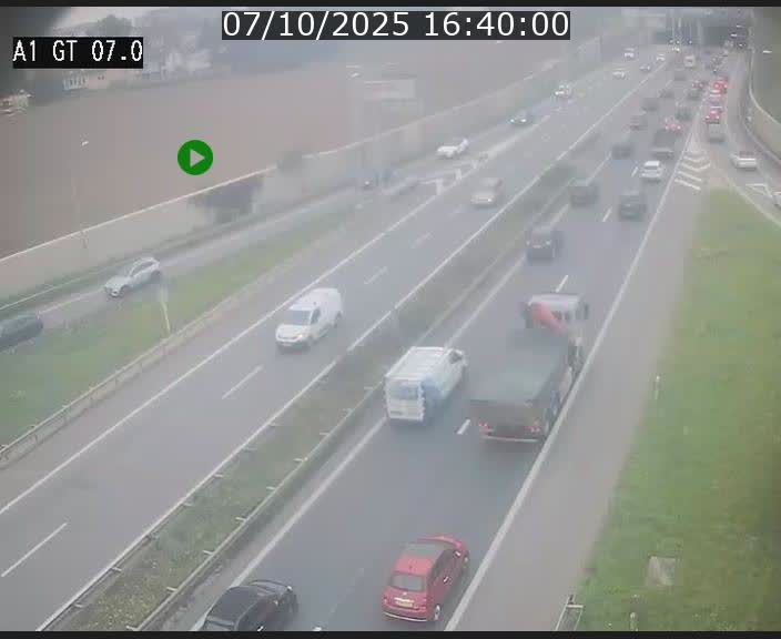 Traffic live webcam Luxembourg Cents - A1 direction Kirchberg - BK 7
