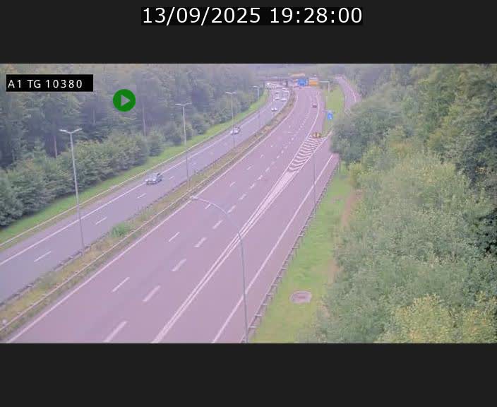 Traffic live webcam Luxembourg Senningerberg - A1 direction Luxembourg Kirchberg - BK 10.3