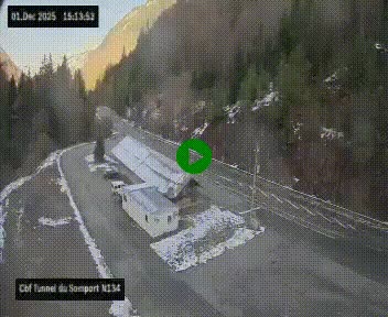 Webcam à l'entrée du tunnel du Somport, côté français, sur la N134, dans les Pyrénées, en direction de l'Espagne, à 1116 mètres d'altitude