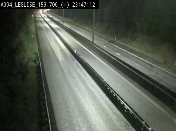 Webcam autoroute A4 (E411-E25) à Léglise, avant la jonction avec la N40. Vue orientée vers Bruxelles