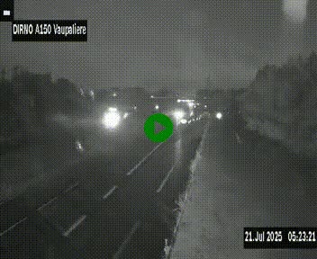 Webcam autoroute A150 à hauteur de La Vaupalière en périphérie de Rouen. Vue orientée vers Rouen