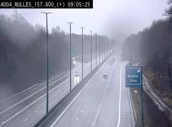 Webcam à hauteur de la sortie 28a donnant sur la P7 menant à Rulles. Vue orientée vers Luxembourg