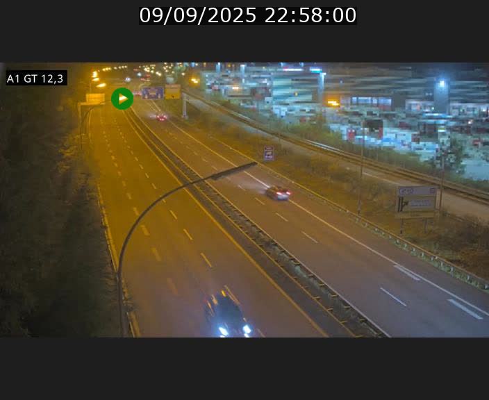 Traffic live webcam Luxembourg Senningerberg - A1 direction Allemagne - BK 12.3