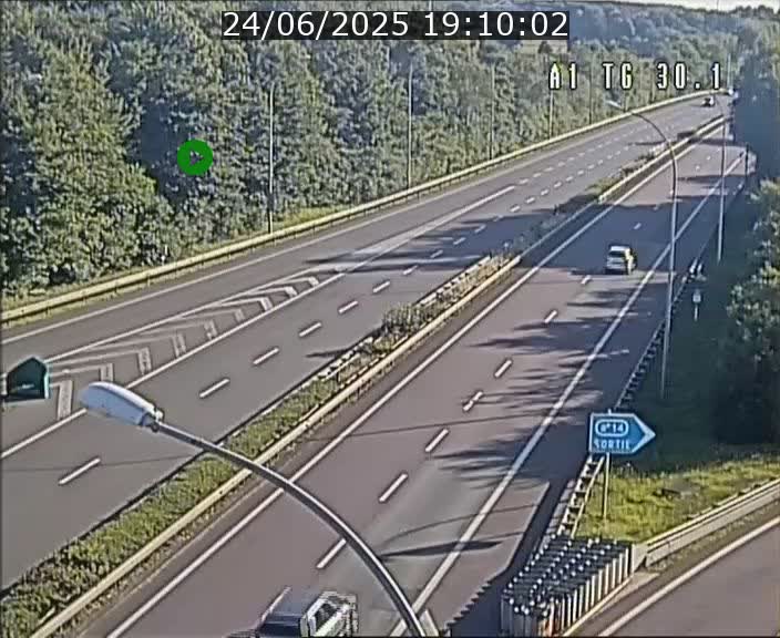Traffic live webcam Luxembourg Grevenmacher - A1 direction Luxembourg - BK 30.1