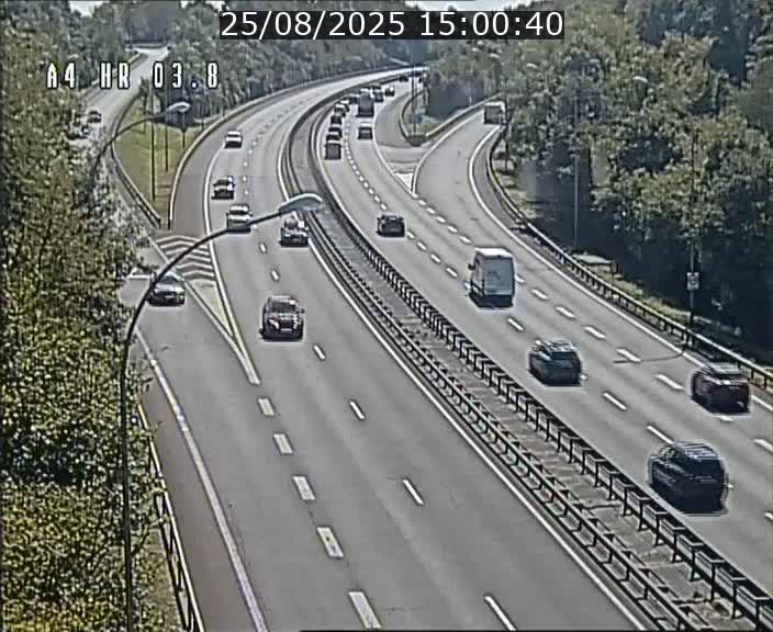 Webcam traffic A4 Luxembourg - BK 3.8 - Leudelange (direction Esch sur Alzette)