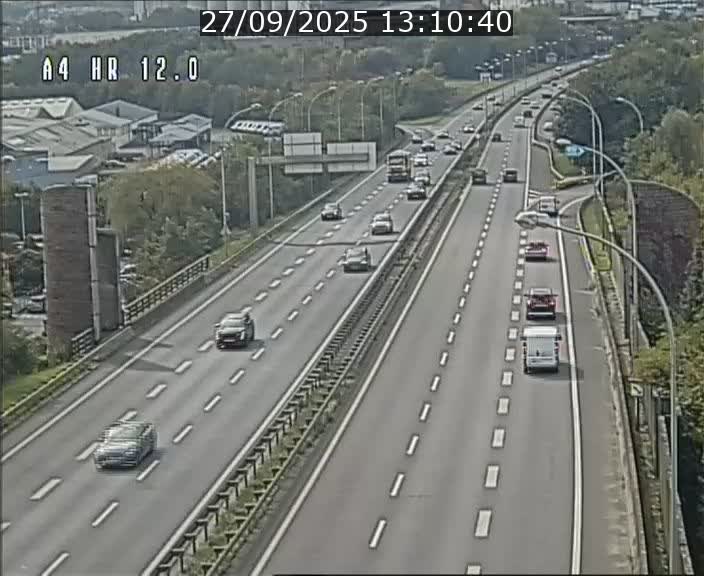 Traffic live webcam Luxembourg Jonction Foetz - A4 - BK 12.0 - direction Esch sur Alzette