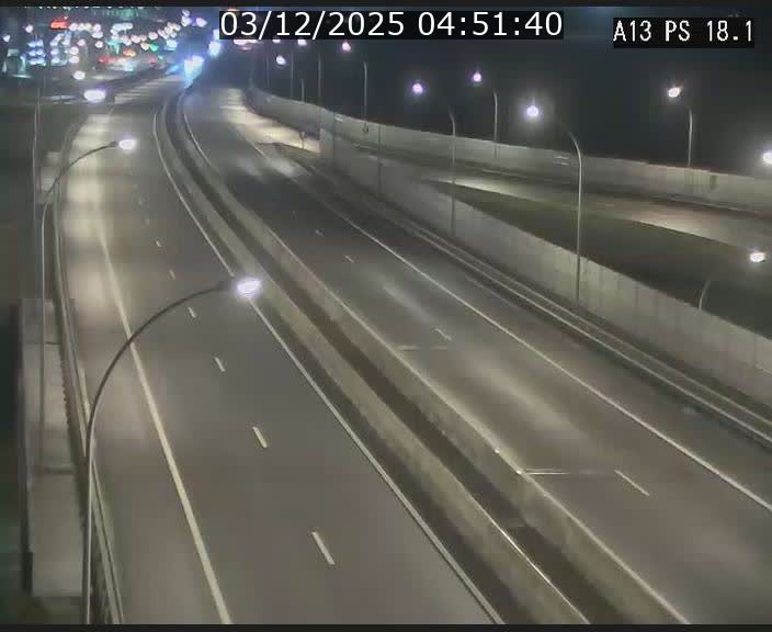 Traffic live webcam Luxembourg Dudelange - A13 direction Croix de Bettembourg - BK 18.1