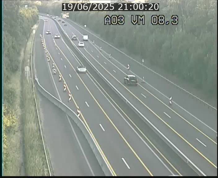 Traffic live webcam Luxembourg Bettembourg - A3 - BK 8.3 - direction France