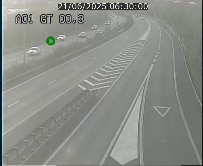 Traffic live webcam Luxembourg Croix de Gasperich - A1 direction Kirchberg - BK 0.3