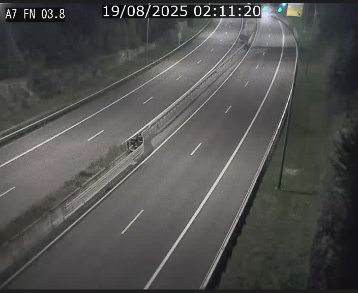 Caméra autoroute Luxembourg A7 - Passage à gibier Rëngelbour - direction Tunnel Stafelter