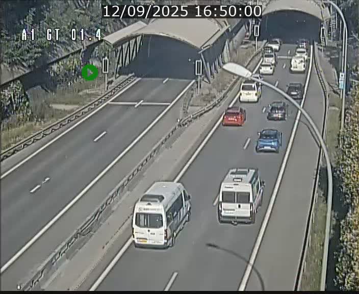 Traffic live webcam Luxembourg Hesperange - A1 direction Kirchberg - BK 1.4