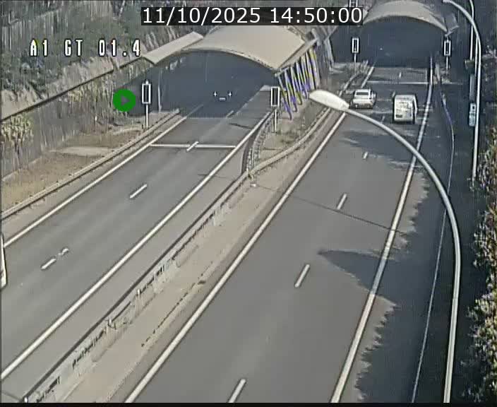 Traffic live webcam Luxembourg Hesperange - A1 direction Kirchberg - BK 1.4