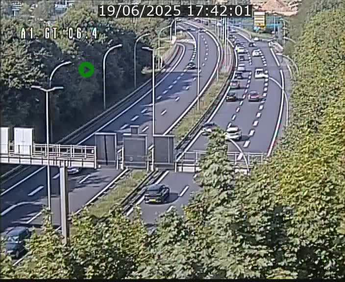Traffic live webcam Luxembourg Hamm - A1 direction Sandweiler - BK 6.4