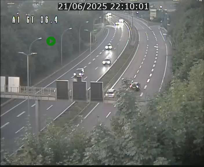 Traffic live webcam Luxembourg Hamm - A1 direction Sandweiler - BK 6.4