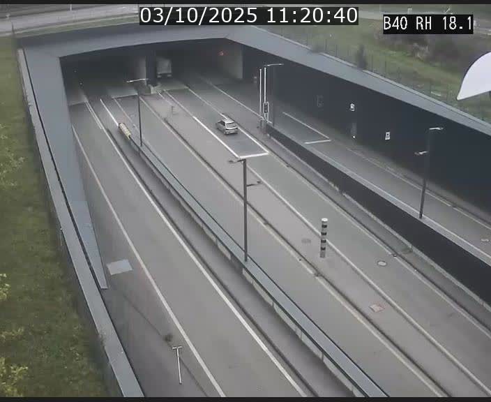 Webcam sur la route de contournement d'Esch-Belval avant le tunnel Central Gate au niveau de la porte de France et du radar fixe