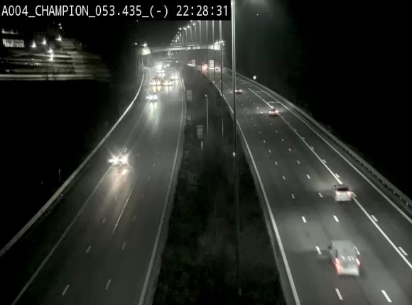 Webcam E411 à Champion, à proximité de Namur. Vue orientée vers Bruxelles