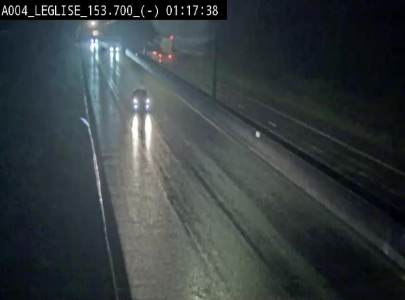 Webcam autoroute A4 (E411-E25) à Léglise, avant la jonction avec la N40. Vue orientée vers Bruxelles