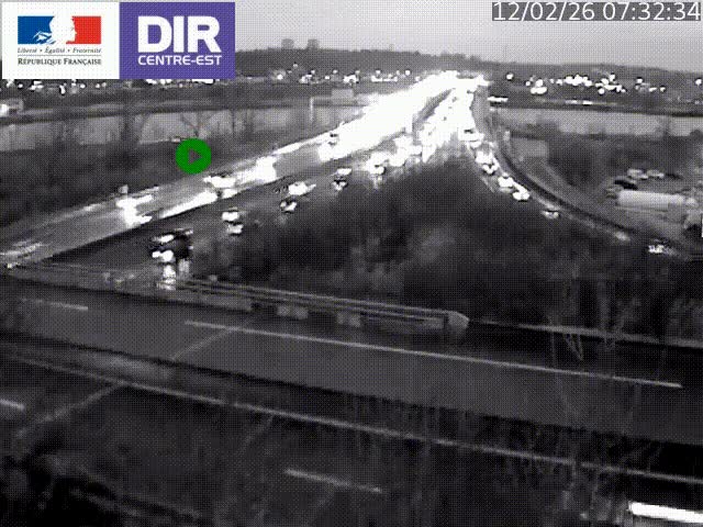 Clone of Caméra de circulation sur A7 à Lyon Perrache vers Marseille, le long du Rhône
