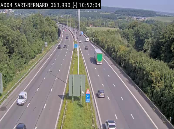 Webcam E411 à hauteur d'Assesse en provenance d'Arlon ou de la N4 vers Namur