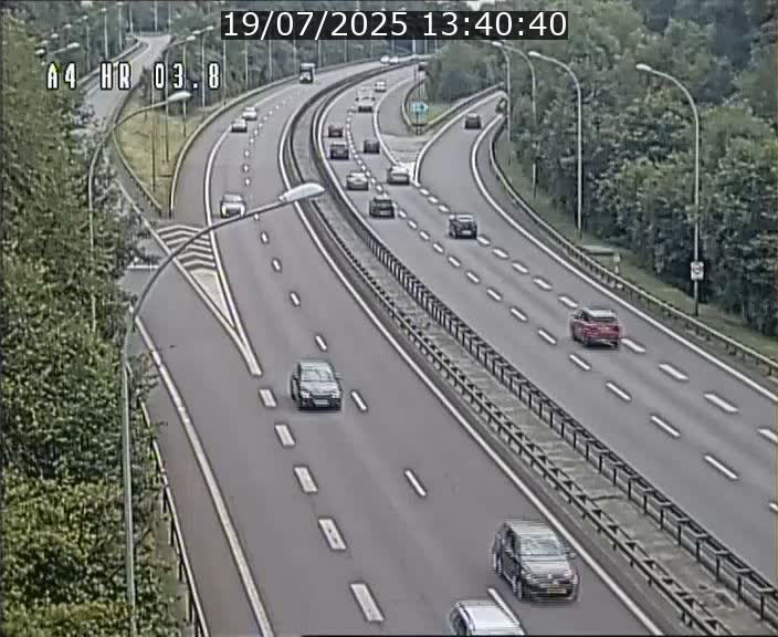 Webcam traffic A4 Luxembourg - BK 3.8 - Leudelange (direction Esch sur Alzette)