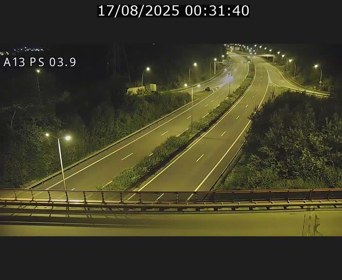 Traffic live webcam Luxembourg Differdange - A13 direction Esch-sur-Alzette - BK 3.9