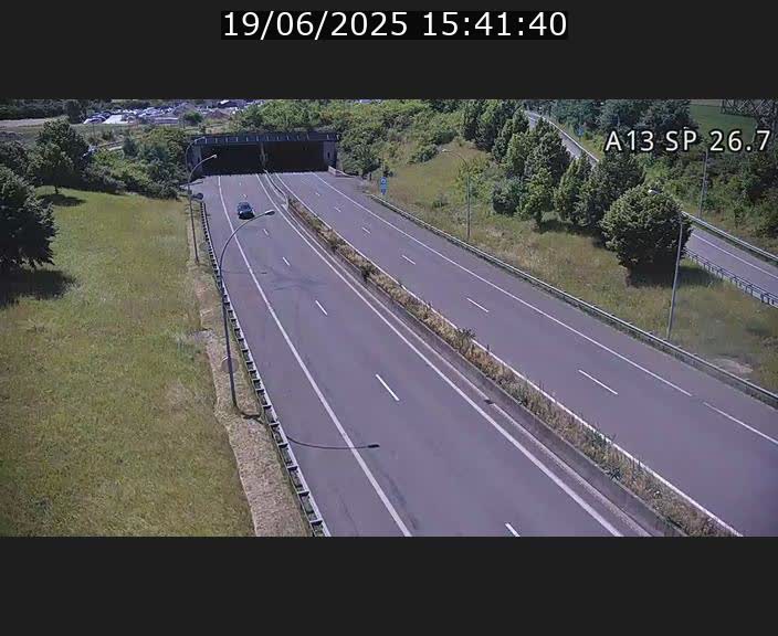 Traffic live webcam Luxembourg Frisange - A13 direction Luxembourg-ville - BK 26.7