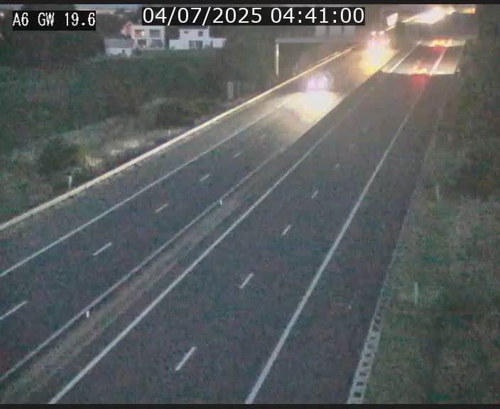 Traffic live webcam Luxembourg - Steinfort - A6 - BK 19.6 - direction Belgique