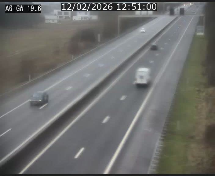 Traffic live webcam Luxembourg - Steinfort - A6 - BK 19.6 - direction Belgique