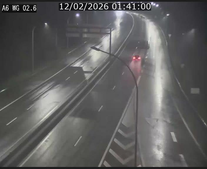 Traffic live webcam Luxembourg Croix de Cessange - A6 - BK 2.6 - direction France/Allemagne