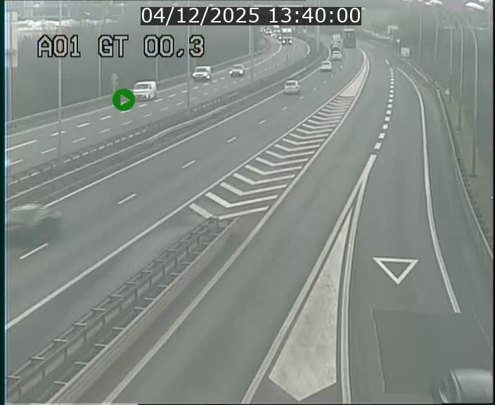 Traffic live webcam Luxembourg Croix de Gasperich - A1 direction Kirchberg - BK 0.3