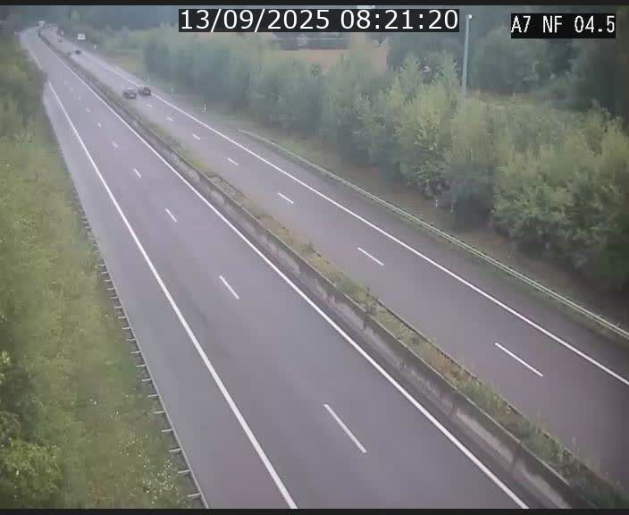 Caméra autoroute Luxembourg A7 - Passage à gibier Rëngelbour - direction Tunnel Grouft