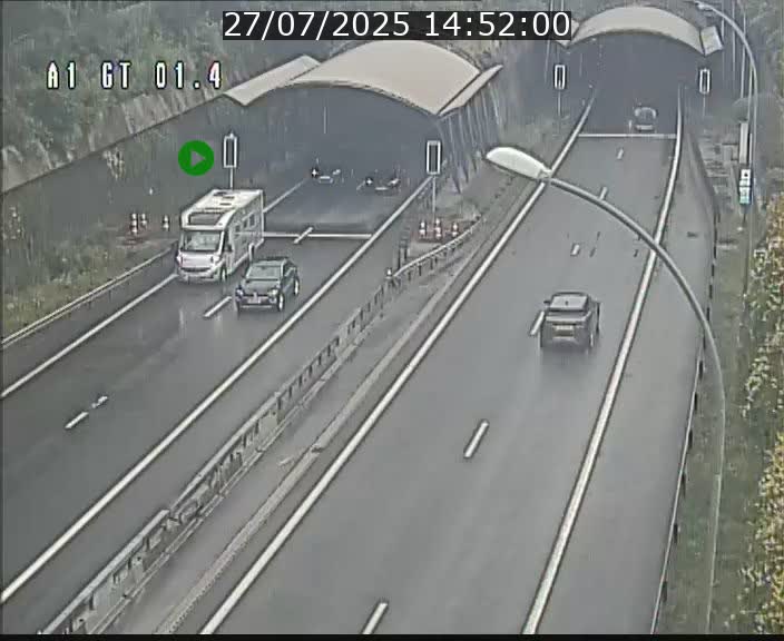 Traffic live webcam Luxembourg Hesperange - A1 direction Kirchberg - BK 1.4