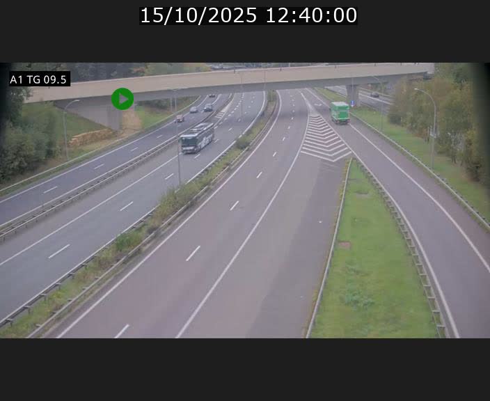 Traffic live webcam Luxembourg Jonction Grünewald - A1 direction Luxembourg-ville - BK 9.5