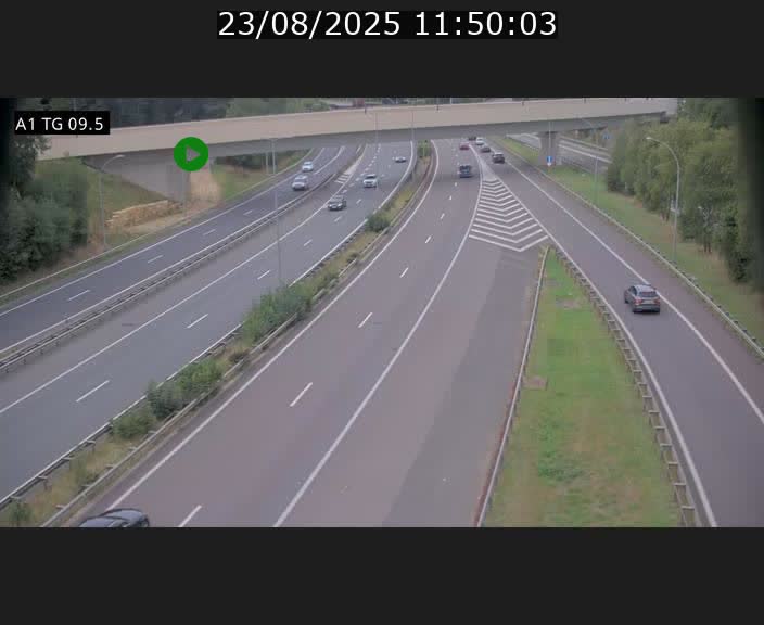 Traffic live webcam Luxembourg Jonction Grünewald - A1 direction Luxembourg-ville - BK 9.5