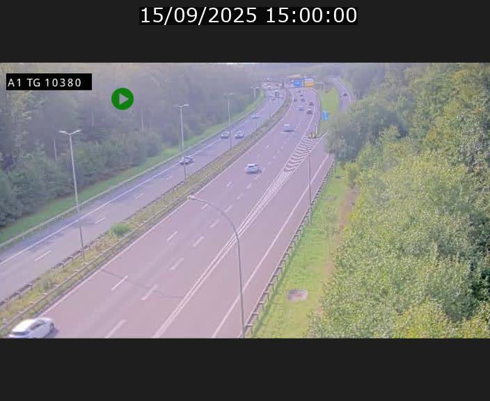 Traffic live webcam Luxembourg Senningerberg - A1 direction Luxembourg Kirchberg - BK 10.3