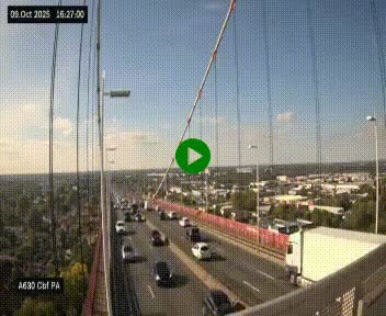 Webcam autoroute sur le périphérique de Bordeaux (A630) au nord de la ville. Caméra située sur le Pont d'Aquitaine.