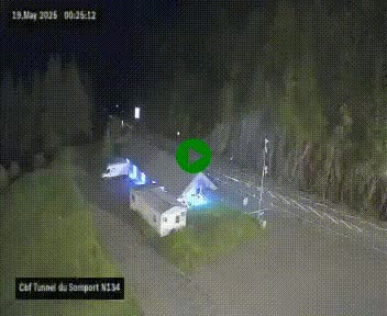 Webcam à l'entrée du tunnel du Somport, côté français, sur la N134, dans les Pyrénées, en direction de l'Espagne, à 1116 mètres d'altitude
