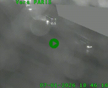 Caméra routière sur l'autoroute A20 à Saint-Pardoux-l'Ortigier, à la jonction avec l'A89. Vue orientée vers Paris