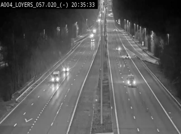 Webcam E411 au niveau du viaduc de Beez à Loyers, entre Champion et Warissoulx. Vue orientée vers Bruxelles